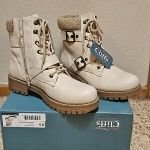 Womens fashion hiking boots NEW!